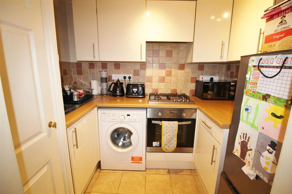 Property photo 2 of 8 Img_4119.Jpg