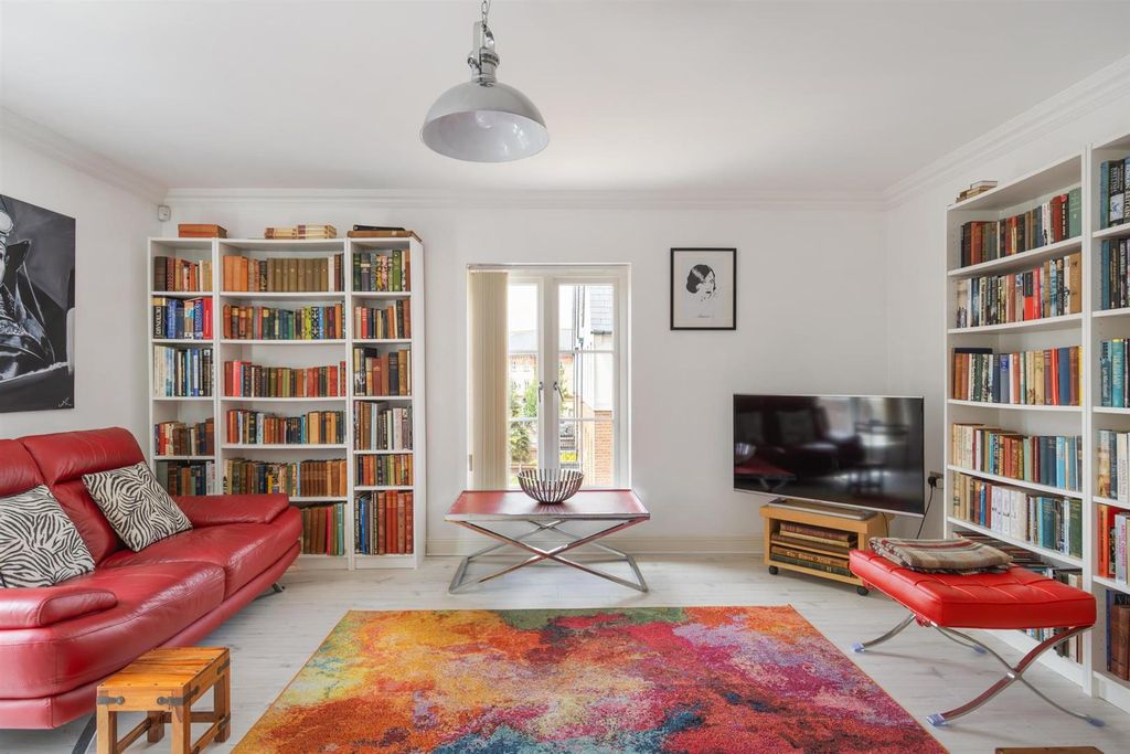 Additional image 5 of 2 bed flat for saleGreat Cranford Street, Poundbury, Dorchester DT1