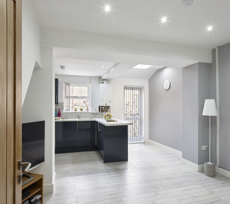 Property photo 2 of 12 Photo 2