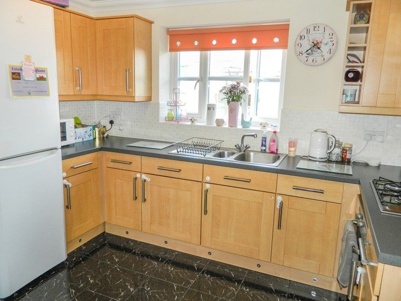 Property photo 3 of 27 2623-Pra11042-7-Raw