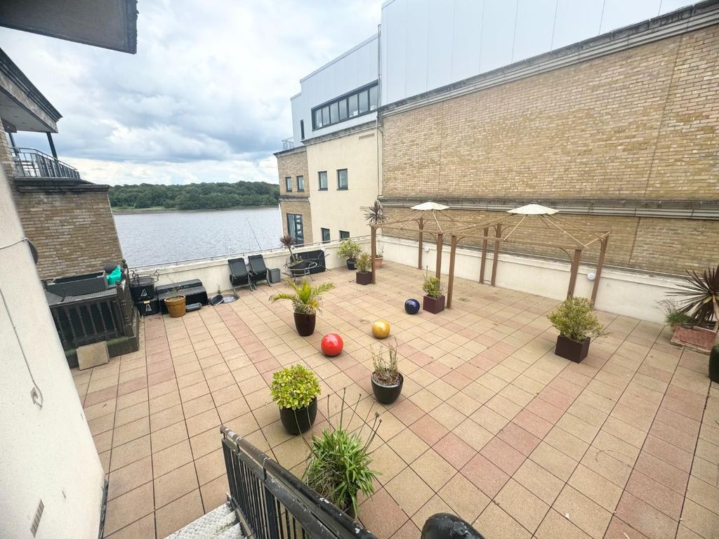 Property photo 2 of 12 Living &amp; Dining