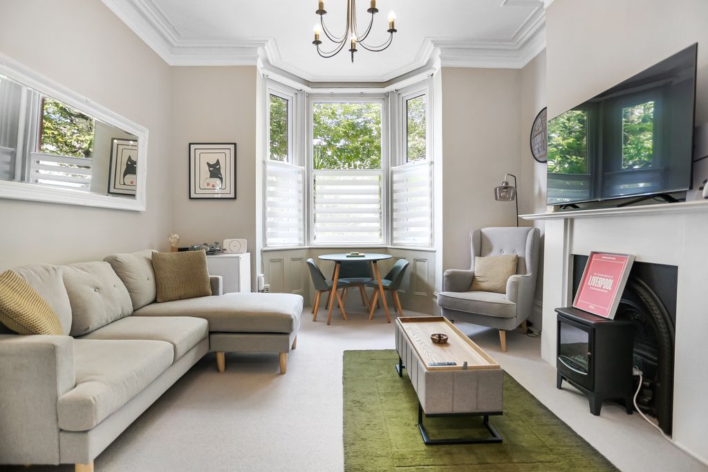 Property photo 2 of 11 296A8795