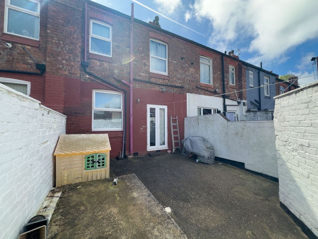 Property photo 2 of 3