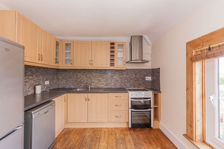 Property photo 2 of 9 160821