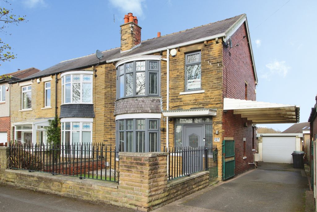 Property photo 1 of 15 The Property