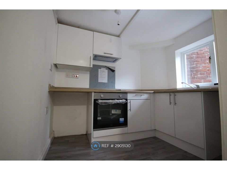 Property photo 2 of 4 Kitchen