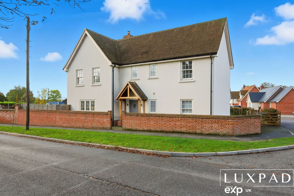 Property photo 3 of 26