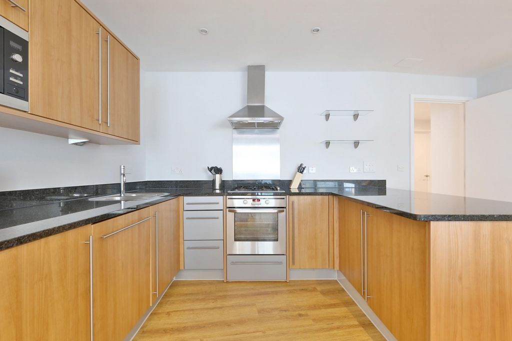 Property photo 2 of 15 Kitchen