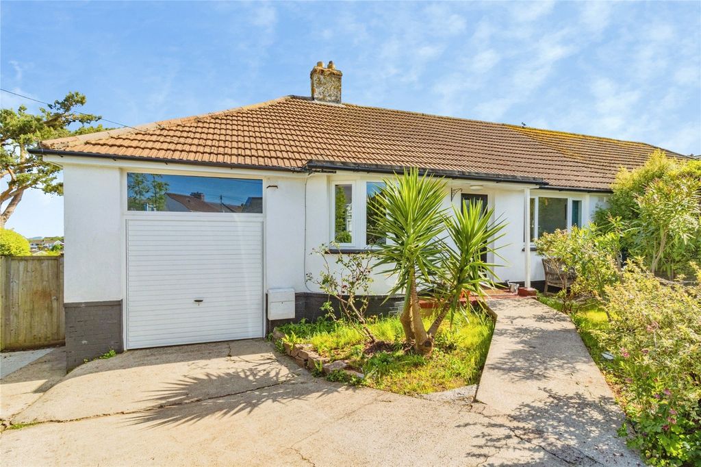 Property photo 1 of 29 Picture No. 04