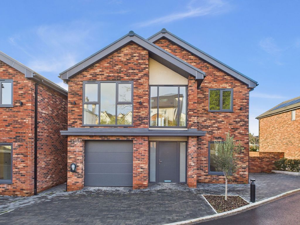 Property photo 1 of 27 Front