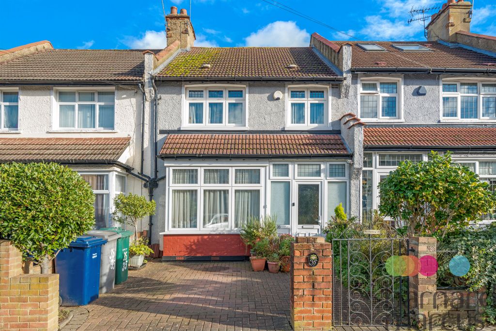 Property photo 1 of 17