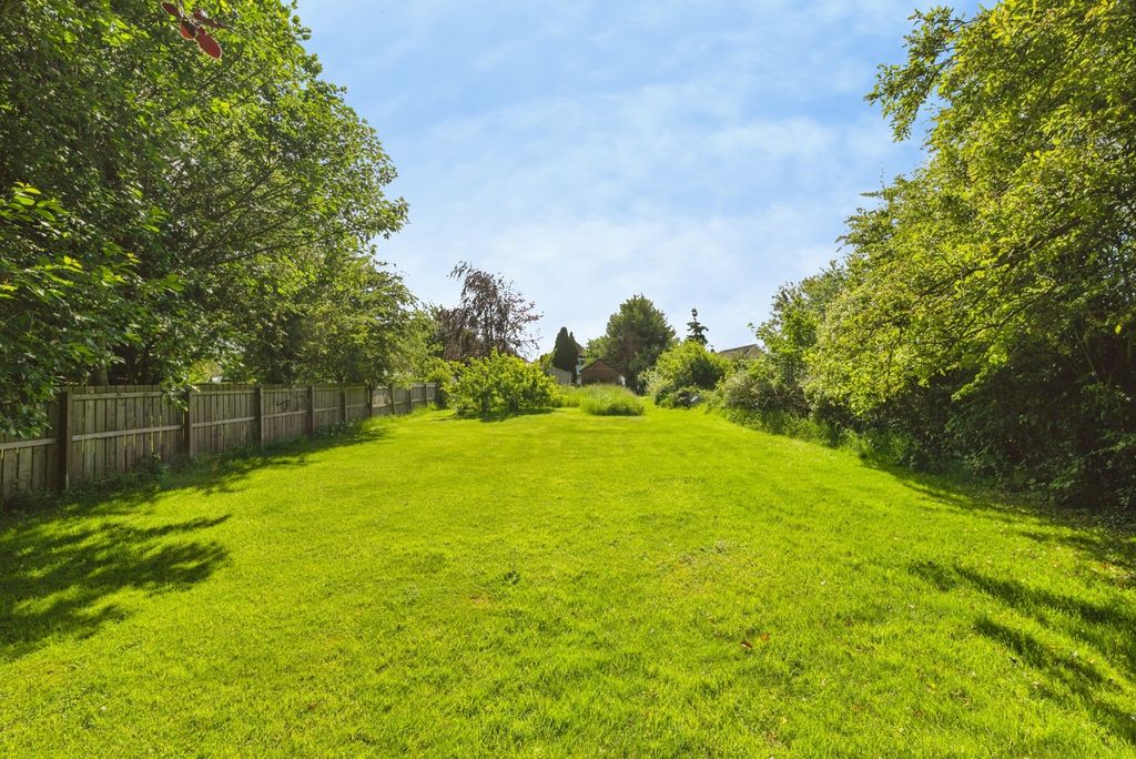 Property photo 2 of 19 Pbox-Img.Jpg