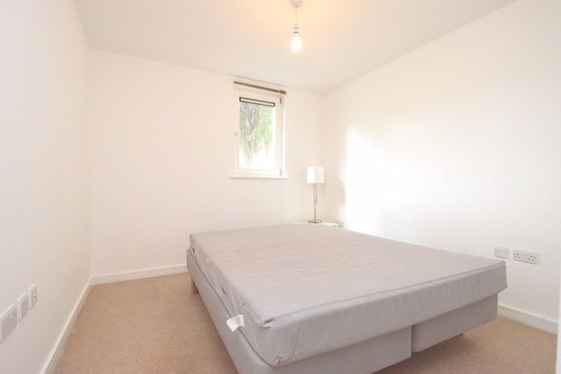 Property photo 2 of 5 Photo 2