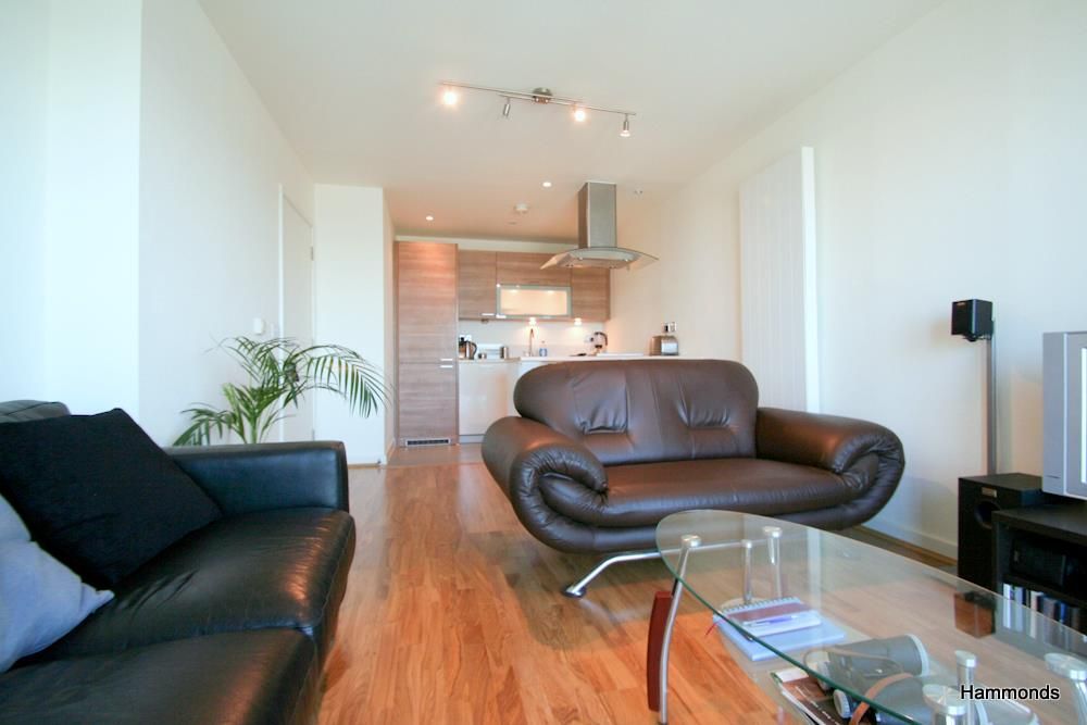 Property photo 2 of 7