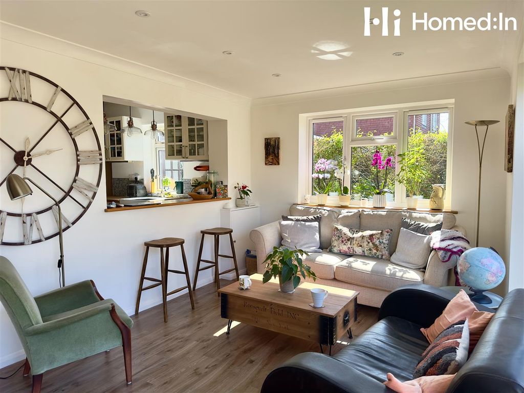 Additional image 8 of 4 bed detached house for saleHorsham Road, Crawley RH11