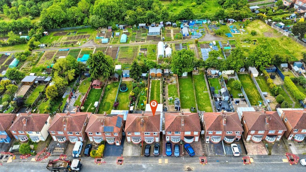 Property photo 1 of 16 Henley Aerial.Jpg