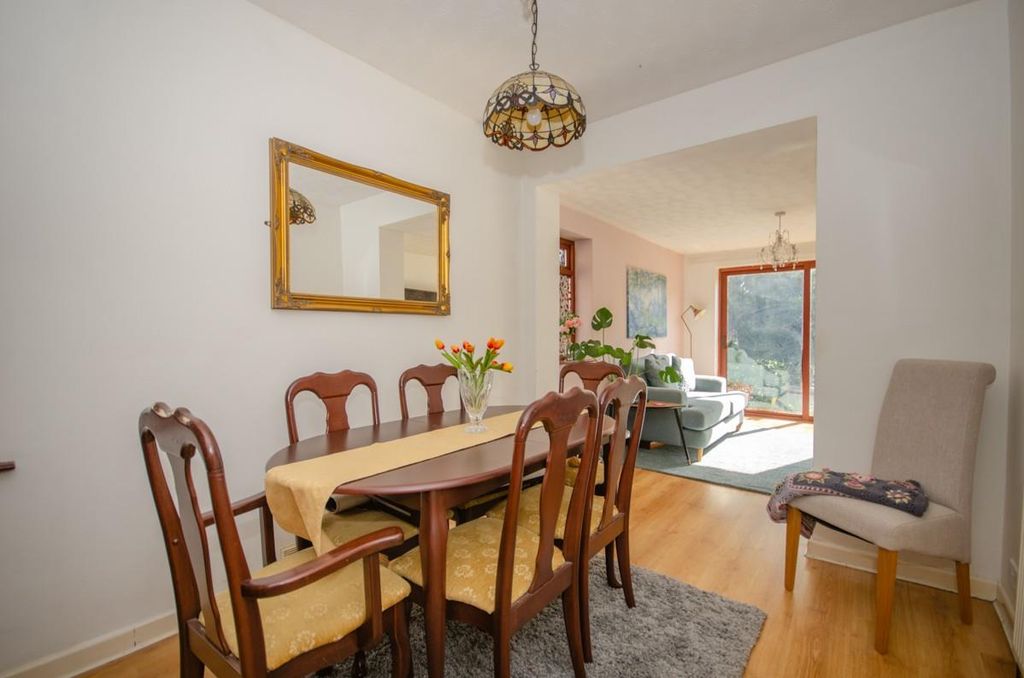 Property photo 3 of 24 Dining Room.Jpg