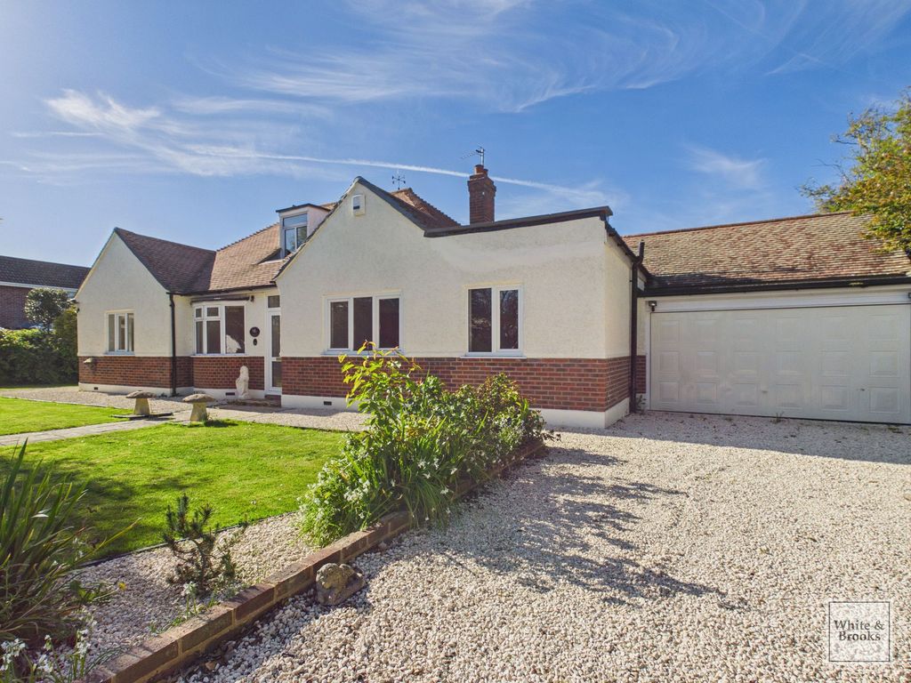 Property photo 1 of 30