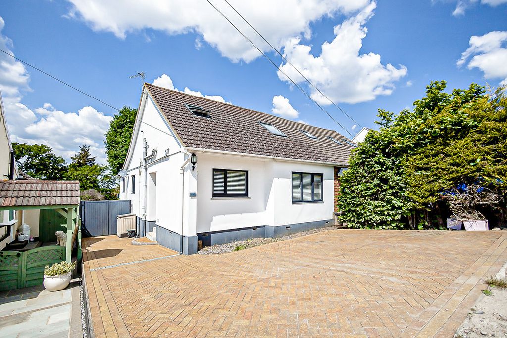 Property photo 1 of 30