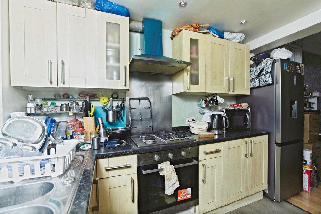 Property photo 2 of 18 Pbox-Img.Jpg