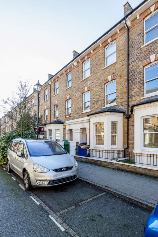 Property photo 2 of 37