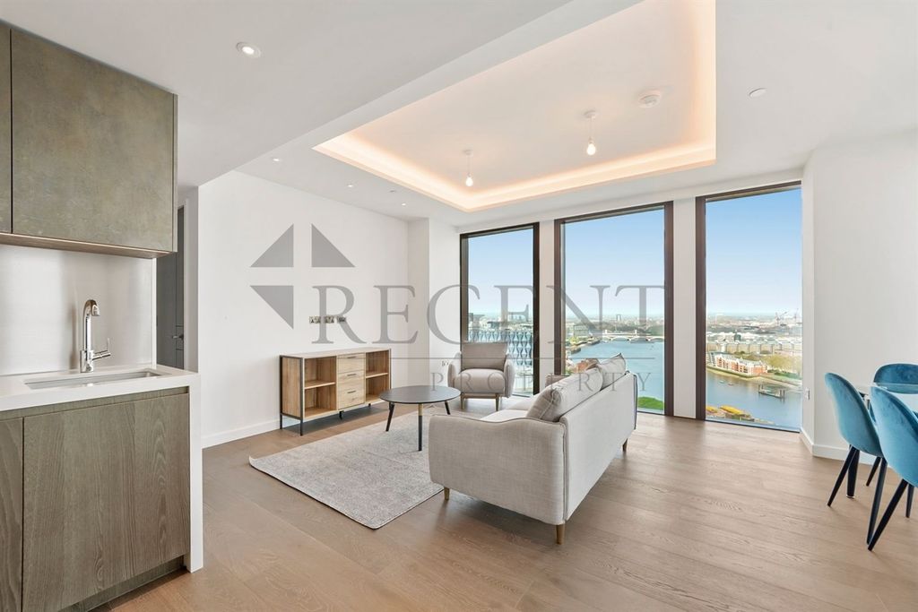 Property photo 3 of 19 Open Plan