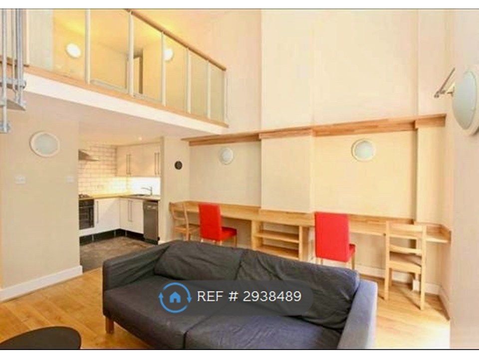 Property photo 2 of 8
