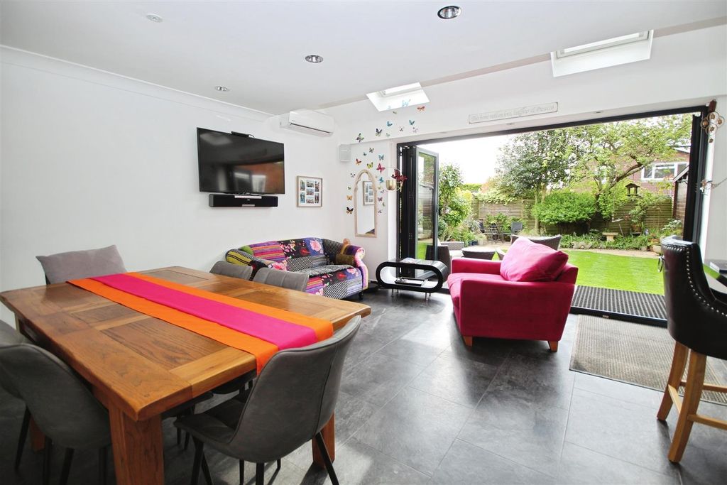 Property photo 3 of 32 A9B52774-Kitchen.Jpg