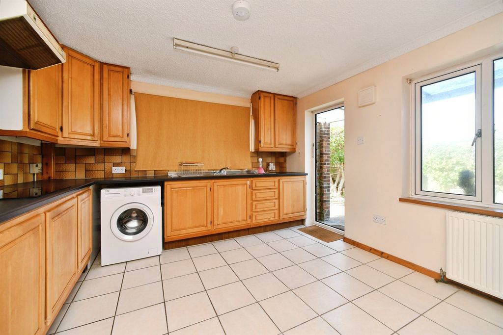 Additional image 11 of 3 bed detached bungalow for saleSeaview Road, Peacehaven BN10