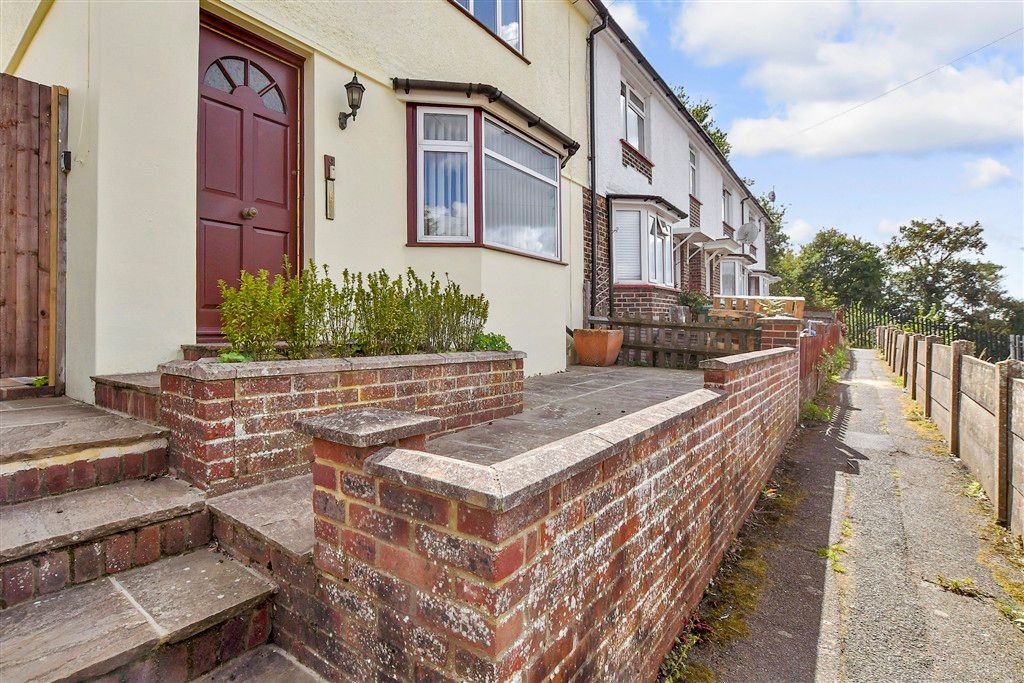Property photo 3 of 13 Balcony / Terrace