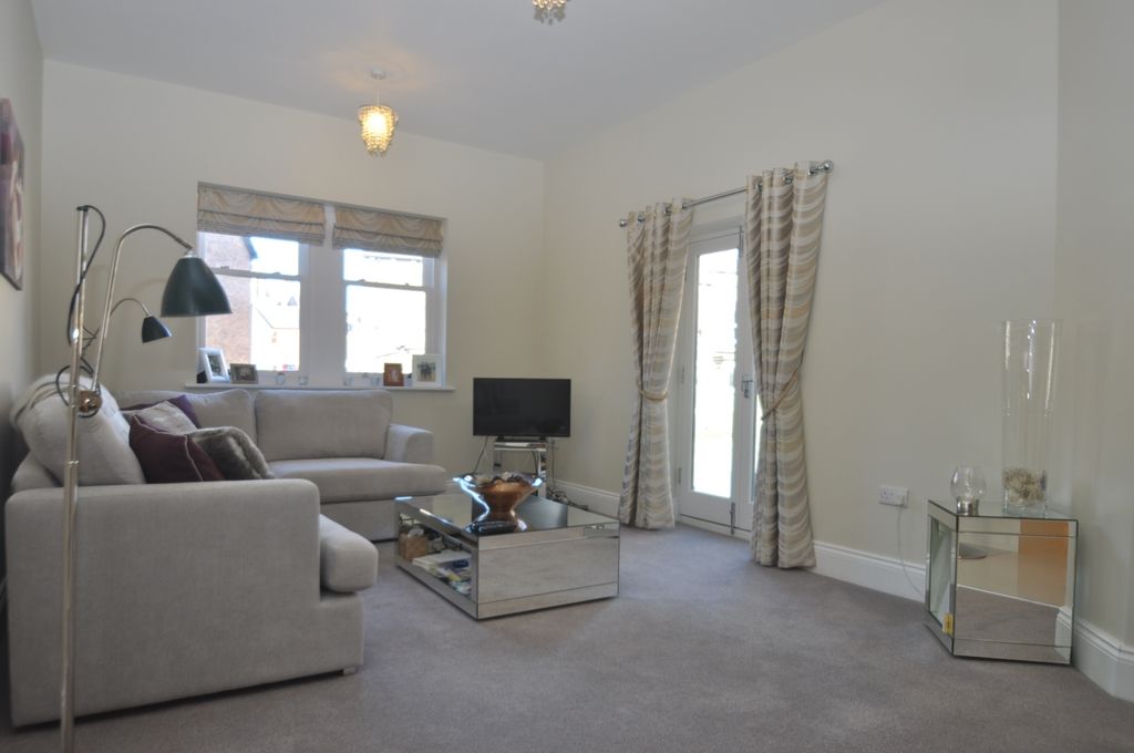 Property photo 2 of 8 Dsc_0060