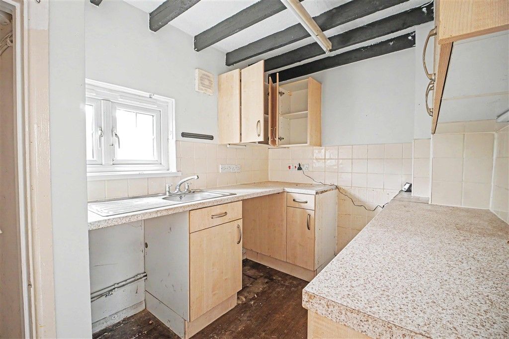 Property photo 3 of 5