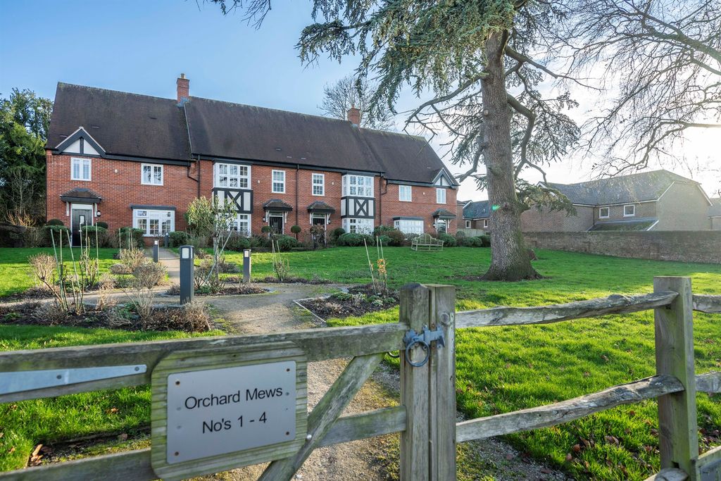 Property photo 1 of 22