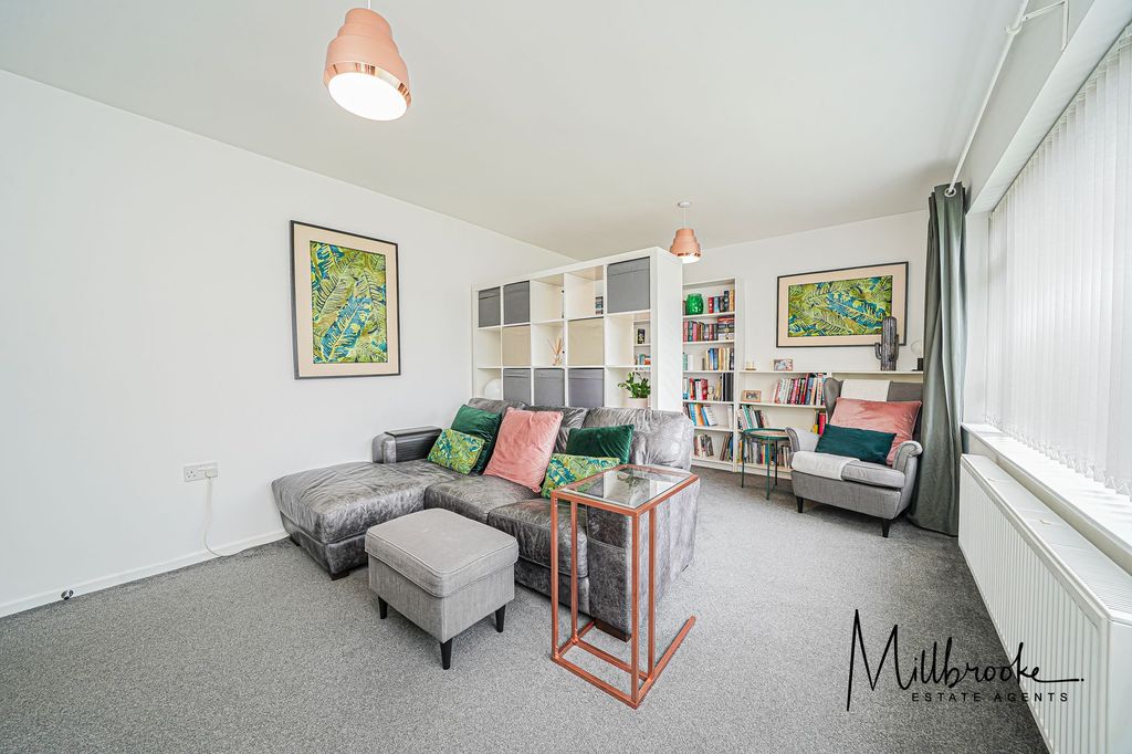 Property photo 3 of 30