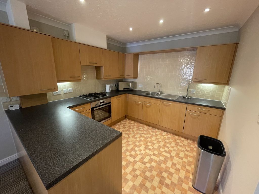 Property photo 3 of 12 Picture No. 25