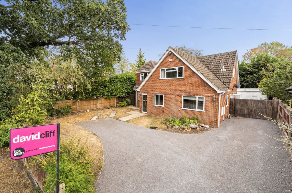 Property photo 1 of 26 1513117.Jpg