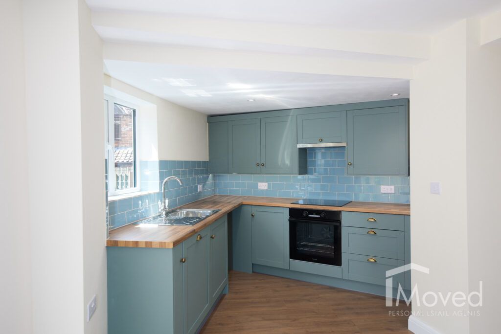 Property photo 2 of 16 Millgate-Kitchen