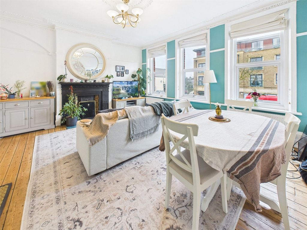 Property photo 3 of 9 Picture No. 06