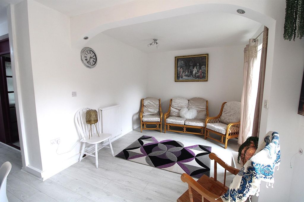 Property photo 3 of 23 Img_1485.Jpg