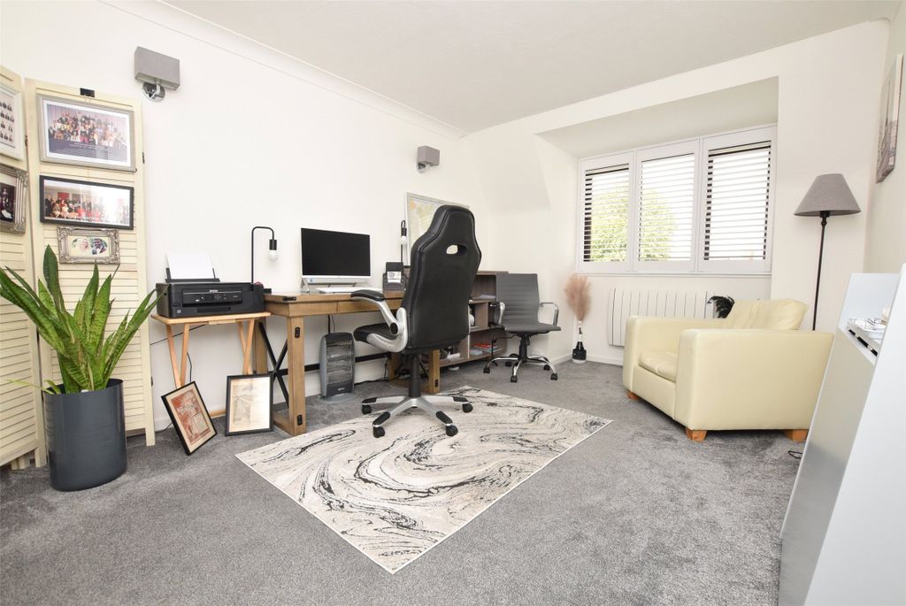 Property photo 3 of 14 Picture No. 07