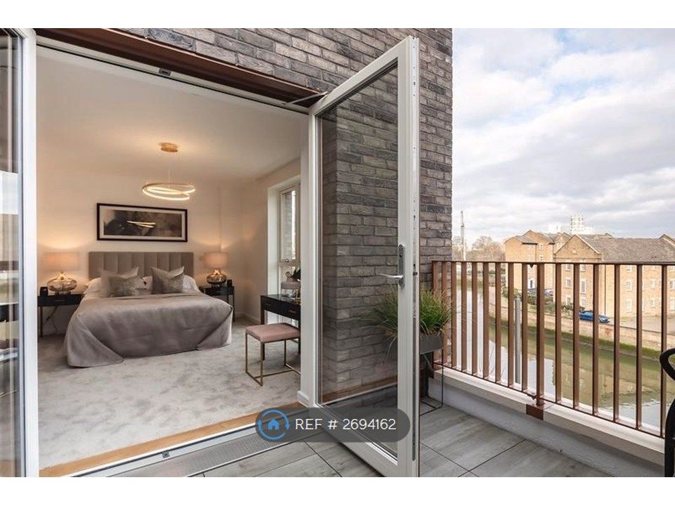 Property photo 1 of 31 Second Floor Terrace Showroom