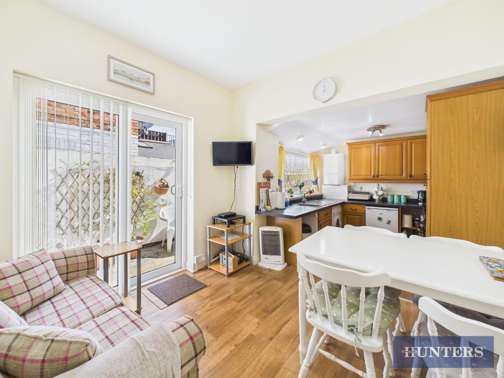Property photo 3 of 12 Kitchen/Diner