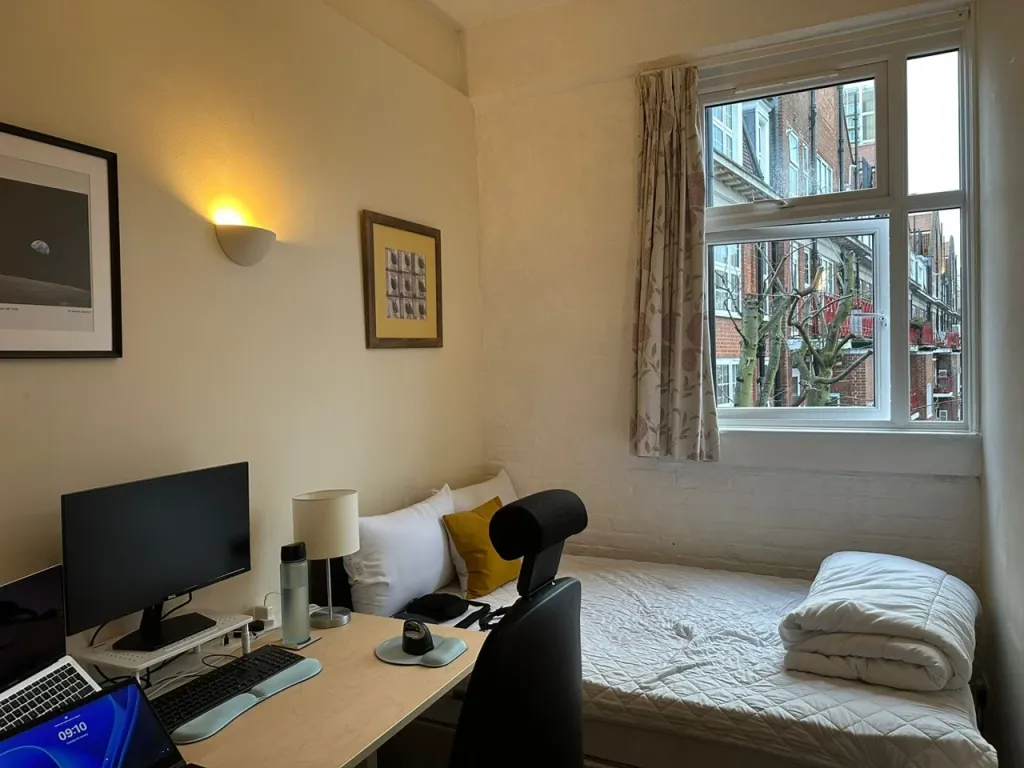 Property photo 2 of 7