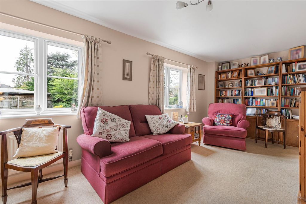 Property photo 3 of 20 10_78483.Jpg