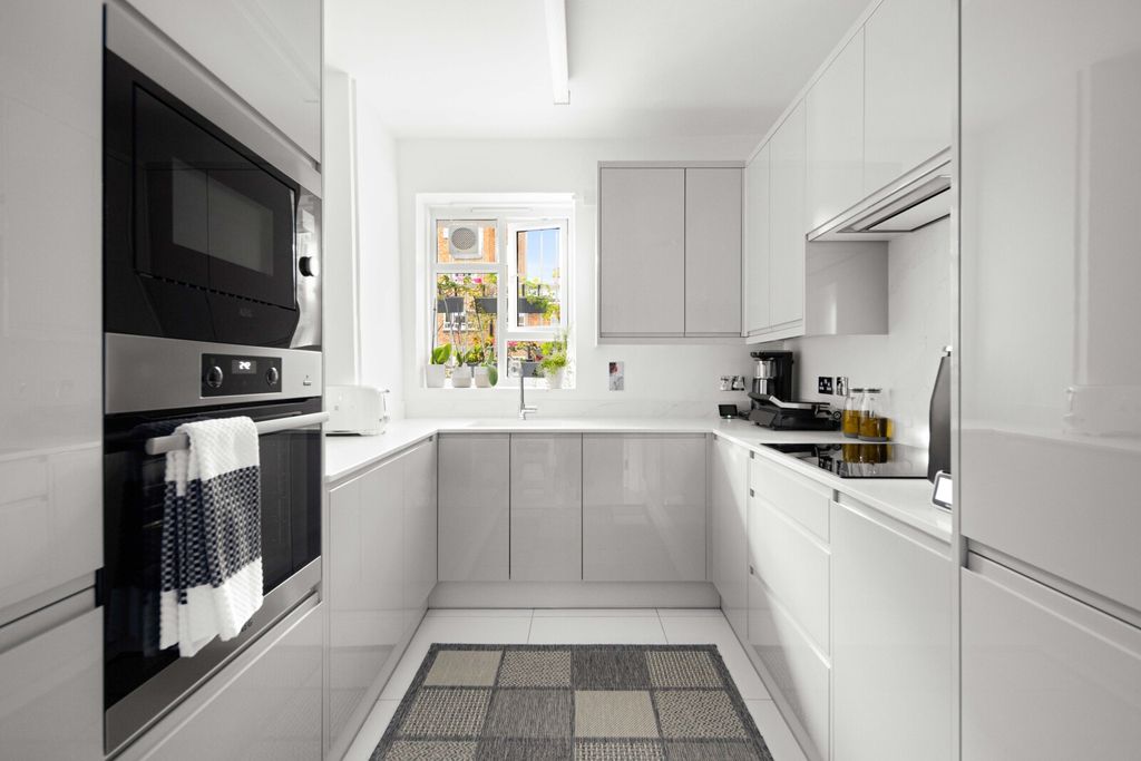 Property photo 2 of 13 Picture No. 03