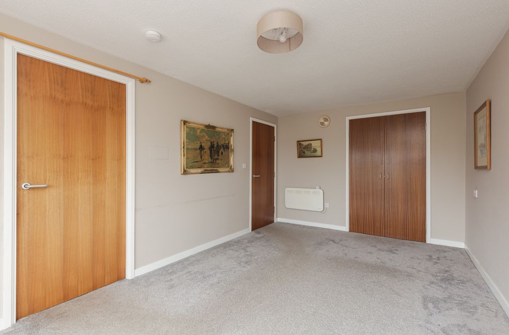 Property photo 3 of 8 Property Image 3