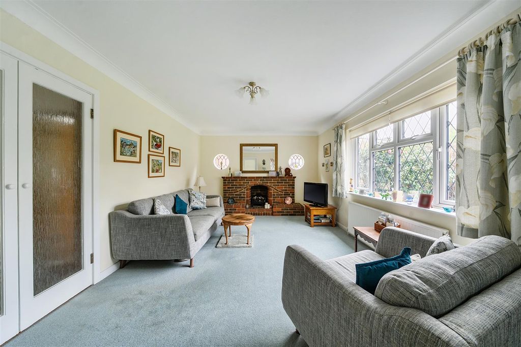 Property photo 2 of 19 1417523-8-699c36F1315Ca.Jpg