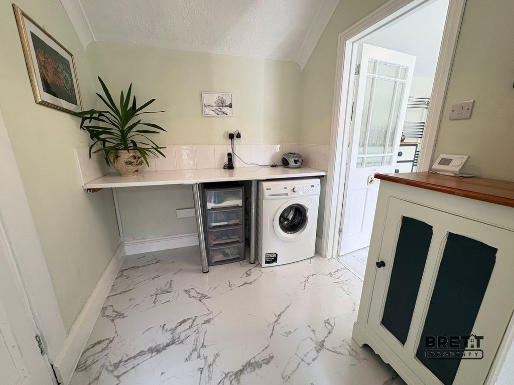 Additional image 10 of 3 bed end terrace house for salePark Street, Pembroke Dock, Pembrokeshire. SA72