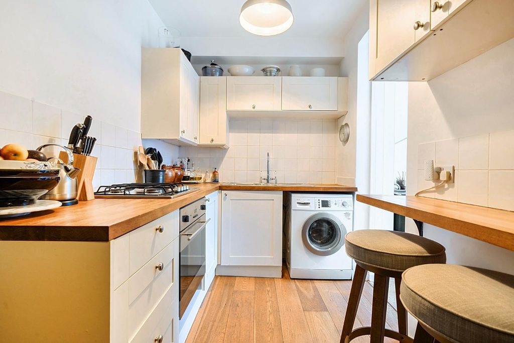 Property photo 3 of 28 1-69d3727Fb64c0-1437174-7-69Cea262E4053-1.Jpg