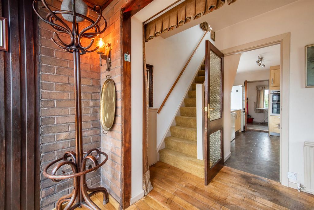 Property photo 2 of 27 Hallway